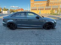 Gebraucht Audi A3 Sport 230 PS (169 kW) 2019 Grau Limousine