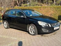 Gebraucht Volvo V60 Momentum 163 PS (119 kW) 2012 Schwarz Kombi