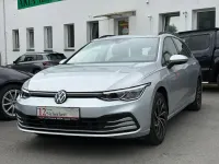 Gebraucht VW Golf VIII Life 150 PS (110 kW) 2023 Silber Kombi