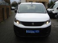Gebraucht Peugeot Rifter Active 102 PS (75 kW) 2023 Weiß Van / Kleinbus