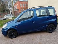 Gebraucht Toyota Yaris 86 PS (63 kW) 2002 Blau Kombi