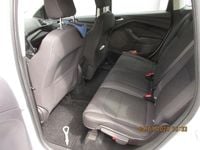 Gebraucht Ford Kuga 120 PS (88 kW) 2017 Weiß SUV