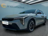 Neu Kia K4 Spirit 150 PS (110 kW) 2026 Grau Kleinwagen