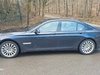 Gebraucht BMW 750 Shadowline 408 PS (300 kW) 2010 Schwarz Limousine