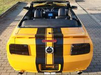 Gebraucht Ford Mustang GT Convertible 305 PS (224 kW) 2007 Orange Cabrio