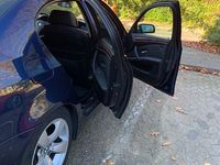 Gebraucht BMW 530 272 PS (200 kW) 2007 Blau Limousine