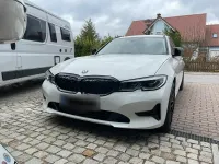 Gebraucht BMW 320 Advantage 190 PS (139 kW) 2020 Weiß Kombi