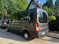 Gebraucht Ford Transit Trend 131 PS (96 kW) 2019 Grau Kombi