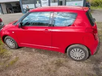 Gebraucht Suzuki Swift 92 PS (67 kW) 2009 Rot Kleinwagen