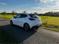 Gebraucht Mazda 2 Kizoku 90 PS (66 kW) 2017 Weiß Kleinwagen