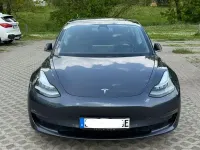 Usata Tesla Model 3 350 kW (476 CV) 2019 Grigio Berlina