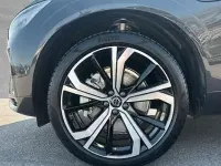 Second-hand Volvo XC60 Plus 455 CP (334 kW) 2025 Gri SUV