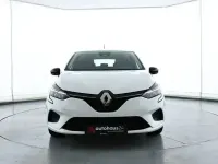 Gebraucht Renault Clio V SE 67 PS (49 kW) 2023 Weiß Limousine
