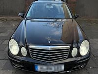 Gebraucht Mercedes E220 170 PS (125 kW) 2006 Schwarz Kombi