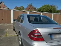 Gebraucht Mercedes E200 163 PS (119 kW) 2006 Silber Limousine