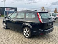 Gebraucht Ford Focus Style 101 PS (74 kW) 2010 Schwarz Limousine