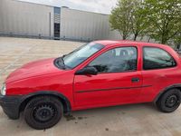 Second-hand Opel Corsa 45 CP (33 kW) 1994 Roșu Hatchback