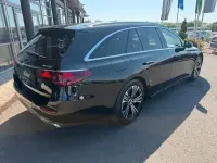 Gebraucht Mercedes E450 Avantgarde 367 PS (269 kW) 2024 Schwarz Limousine