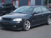 Gebraucht Opel Astra Cabriolet 136 PS (100 kW) 1999 Schwarz Cabrio