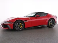 Gebraucht Ferrari 12 Cilindri 831 PS (611 kW) 2025 Rot