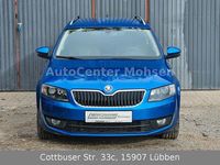 Gebraucht Skoda Octavia Elegance 105 PS (77 kW) 2013 Blau Kombi