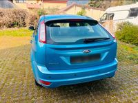 Gebraucht Ford Focus 101 PS (74 kW) 2009 Blau Limousine