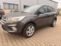 Gebraucht Ford Kuga 120 PS (88 kW) 2018 Grau SUV