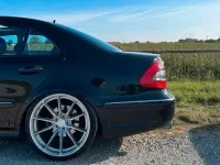 Gebraucht Mercedes E350 Avantgarde 272 PS (200 kW) 2008 Schwarz Limousine
