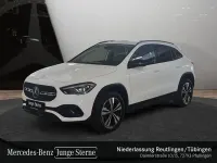 Gebraucht Mercedes GLA200 Progressive 163 PS (119 kW) 2023 Weiß SUV
