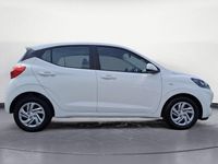 Neu Hyundai i10 Select 63 PS (46 kW) 2025 Atlas white Kleinwagen