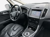 gebraucht Ford S-MAX 2.0 EcoBlue Titanium 7-Sitzer AHK-klappbar Navi Leder LED