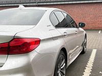 Gebraucht BMW 530e M Sport 252 PS (185 kW) 2019 Gold Limousine