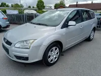 Gebraucht Ford Focus 101 PS (74 kW) 2007 Silber Limousine