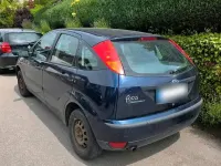 Gebraucht Ford Focus 101 PS (74 kW) 2003 Blau Limousine