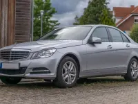Gebraucht Mercedes 220 170 PS (125 kW) 2013 Silber Limousine