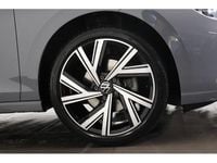 Gebraucht VW Golf VIII Style 150 PS (110 kW) 2023 Grau Kombi