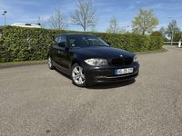 Gebraucht BMW 116 122 PS (89 kW) 2011 Schwarz Kleinwagen