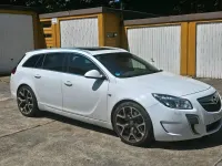 Gebraucht Opel Insignia OPC 325 PS (239 kW) 2011 Weiß Kombi