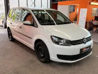 Gebraucht VW Touran Trendline 105 PS (77 kW) 2014 Weiß Van / Kleinbus