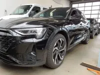Gebraucht Audi Q8 e-tron Advanced 250 kW (340 PS) 2024 Mythosschwarz metallic SUV