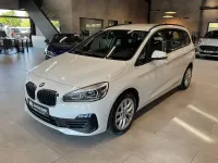 Używany BMW 218 Advantage 150 KM (110 kW) 2020 Biały Kombi