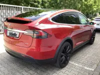 Gebraucht Tesla Model X 397 kW (541 PS) 2020 Sonderfarbe SUV
