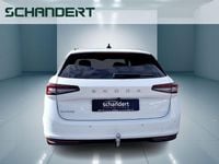 Nowe Skoda Superb Selection 150 KM (110 kW) 2026 Biały Kombi