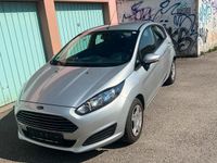 Gebraucht Ford Fiesta 86 PS (63 kW) 2013 Silber Kleinwagen