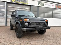 Gebraucht Lada niva 83 PS (61 kW) 2020 Grün SUV