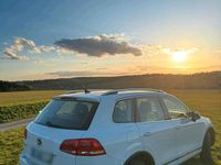 Gebraucht VW Touareg 204 PS (150 kW) 2017 Weiß SUV