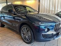 Gebraucht Maserati Levante 275 PS (202 kW) 2020 Blau SUV