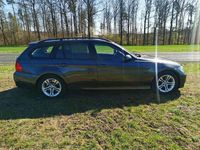Gebraucht BMW 318 122 PS (89 kW) 2007 Grau Kombi