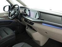 Gebraucht VW Multivan Style 150 PS (110 kW) 2024 Schwarz Van