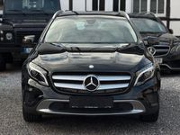 Gebraucht Mercedes GLA200 156 PS (114 kW) 2015 Schwarz SUV